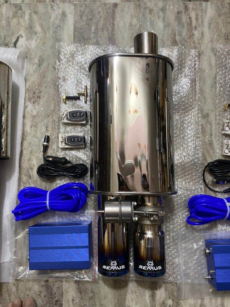 Remus Valvetronic dual-tip exhaust system